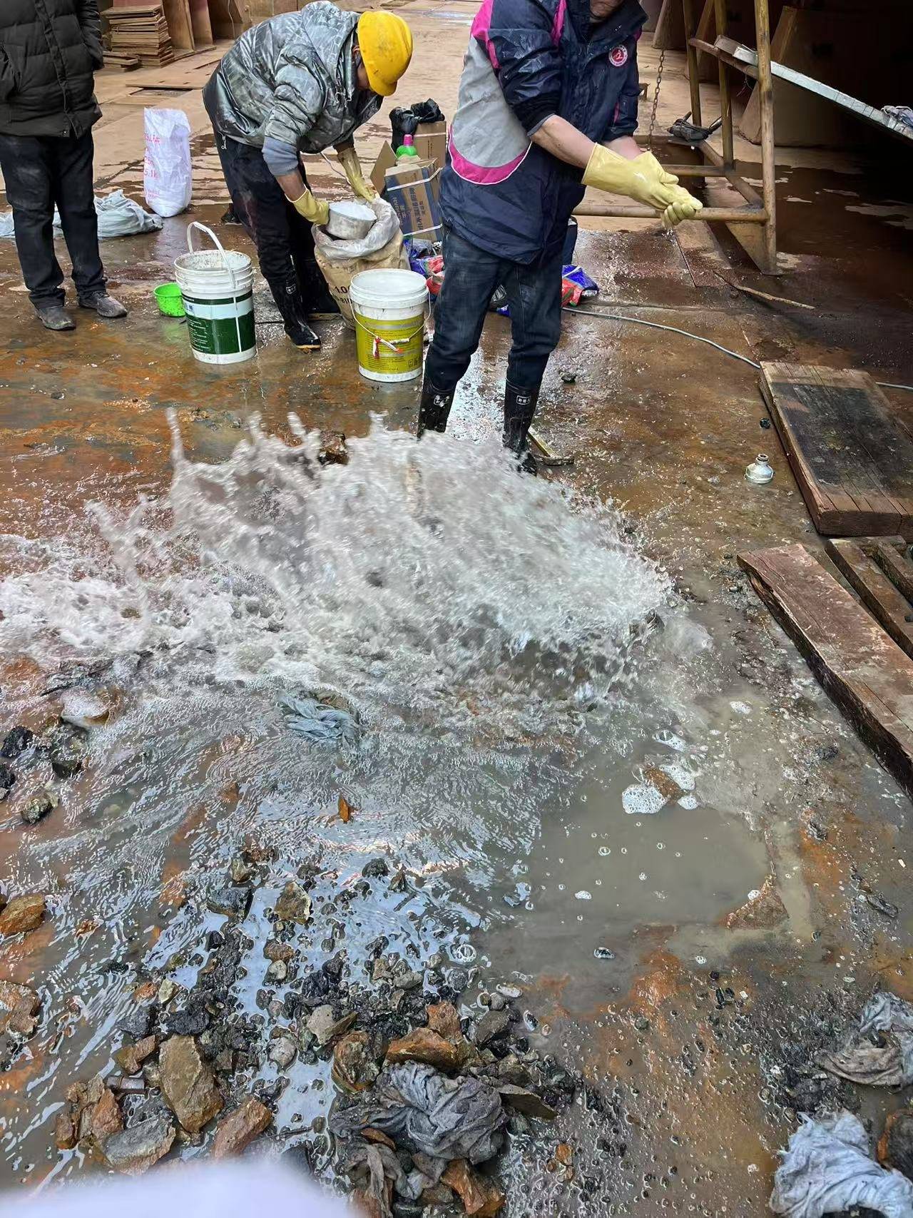 青岛胶州隧道堵漏